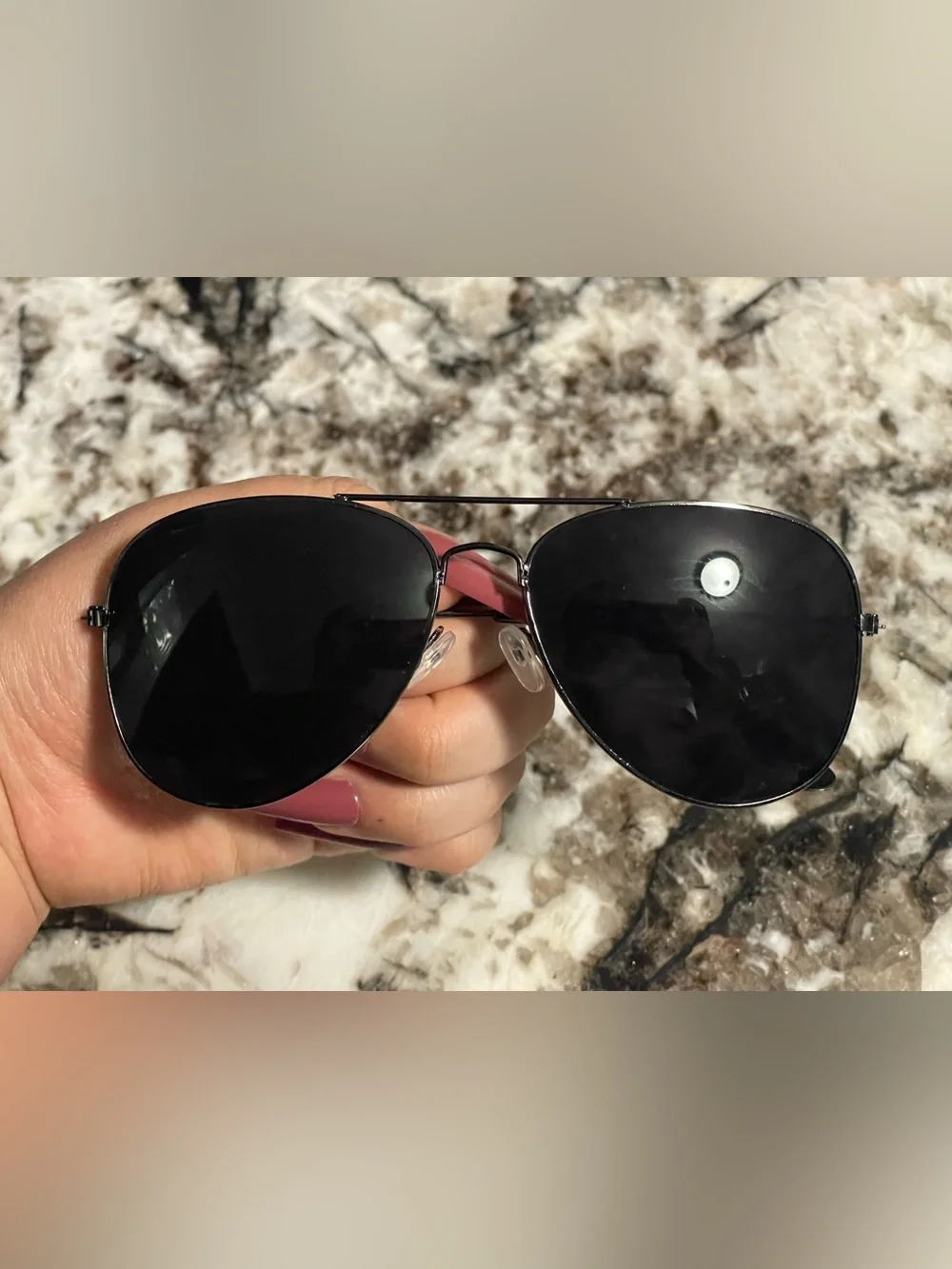 Send offer to me Men & Women’s Luxurious Black Aviator Sunglasses Black Frame